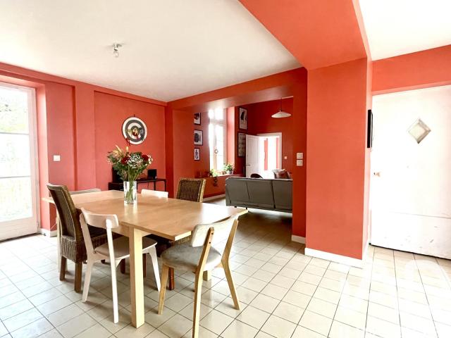 Appartement 4 pièces 140 m²