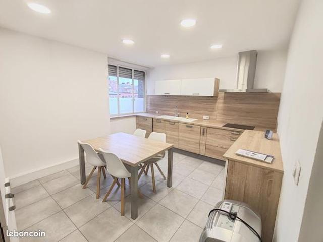 Appartement 4 pièces 140 m²