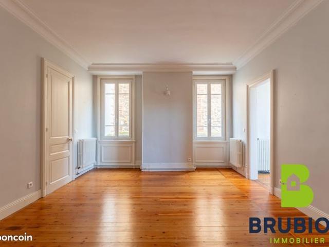 Appartement 4 pièces 140 m²