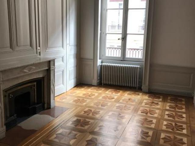 Appartement 4 pièces 141 m²