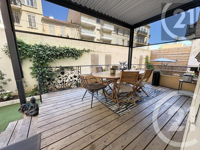 Appartement 4 pièces 141 m²