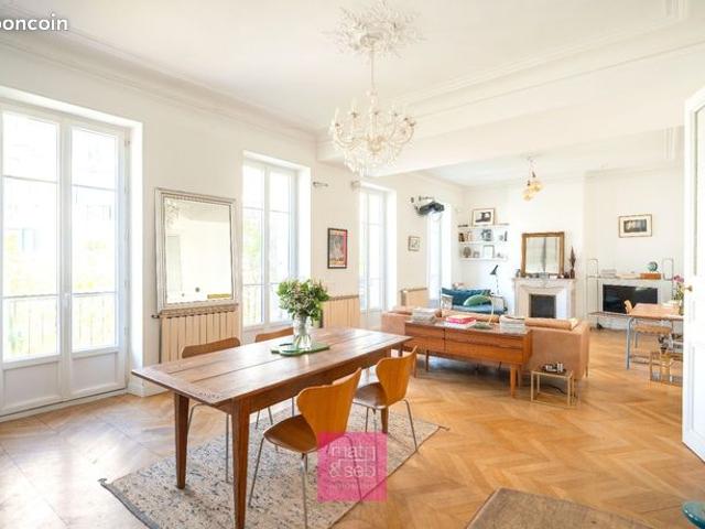 Appartement 4 pièces 142 m²
