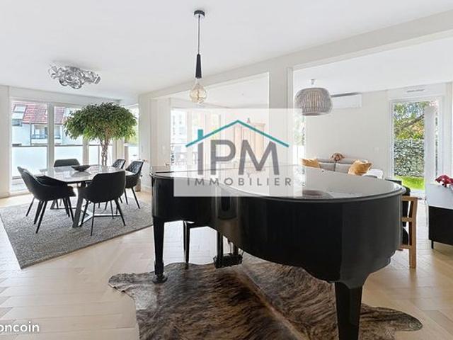 Appartement 4 pièces 142 m²
