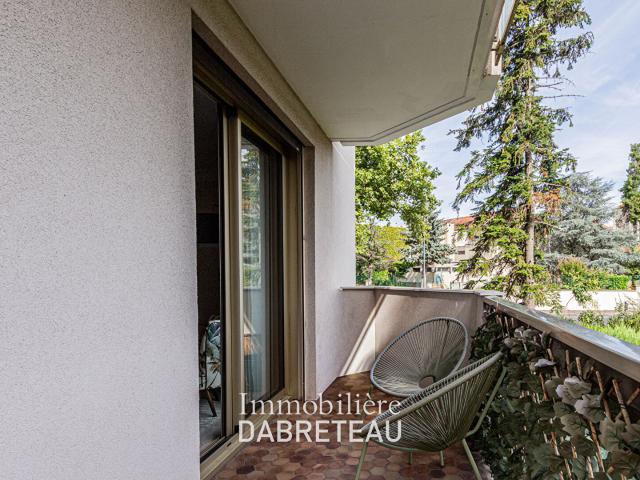 Appartement 4 pièces, 142 m² à louer à Lyon 4 69004