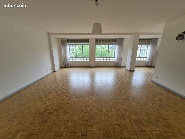 Appartement 4 pièces 143 m²