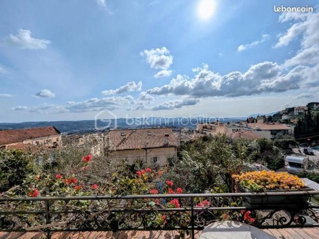 Appartement 4 pièces 143 m²