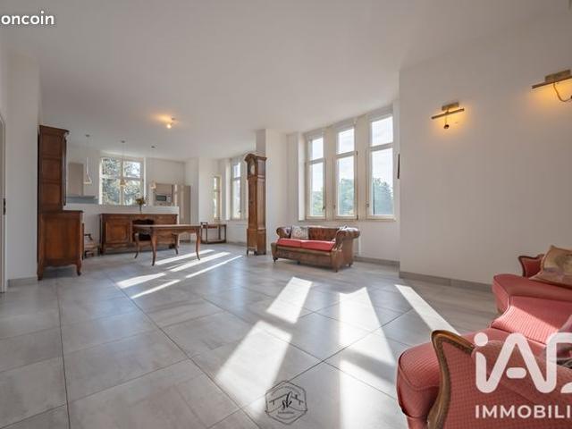 Appartement 4 pièces 144 m²