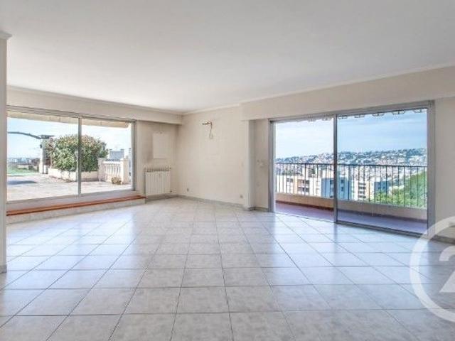 Appartement 4 pièces 144 m²
