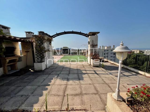 Appartement 4 pièces 144 m²