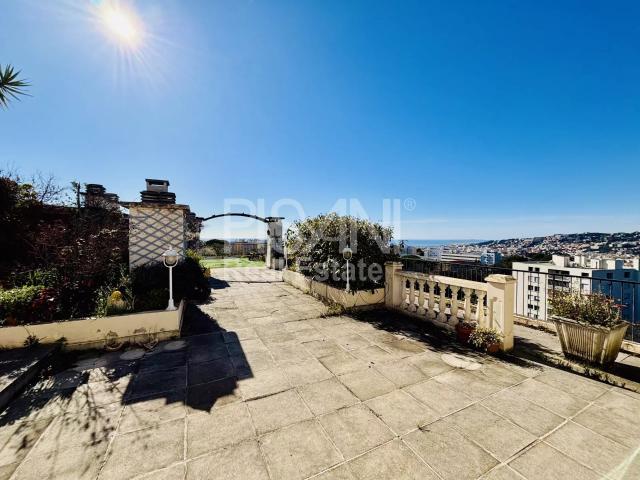 Appartement 4 pièces 144 m²