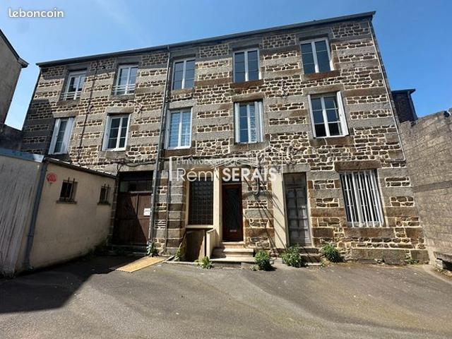 Appartement 4 pièces 145 m²