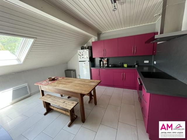 Appartement 4 pièces 145 m²