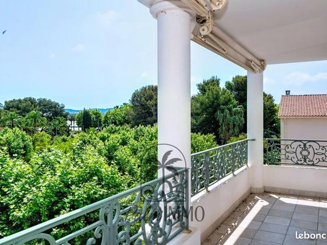 Appartement 4 pièces 145 m²