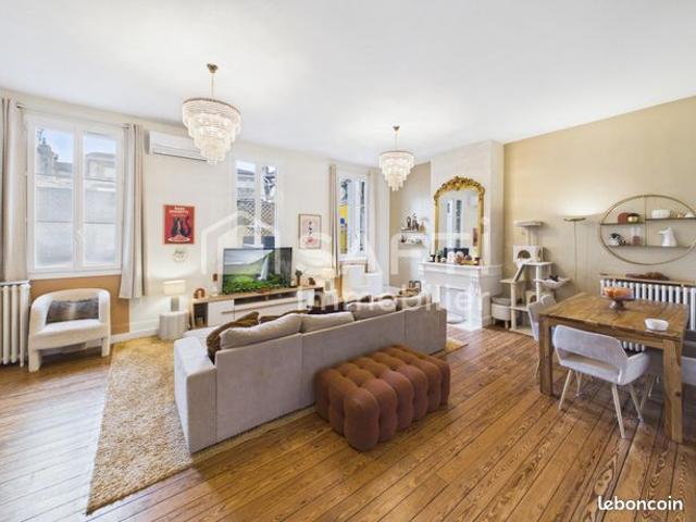Appartement 4 pièces 146 m²