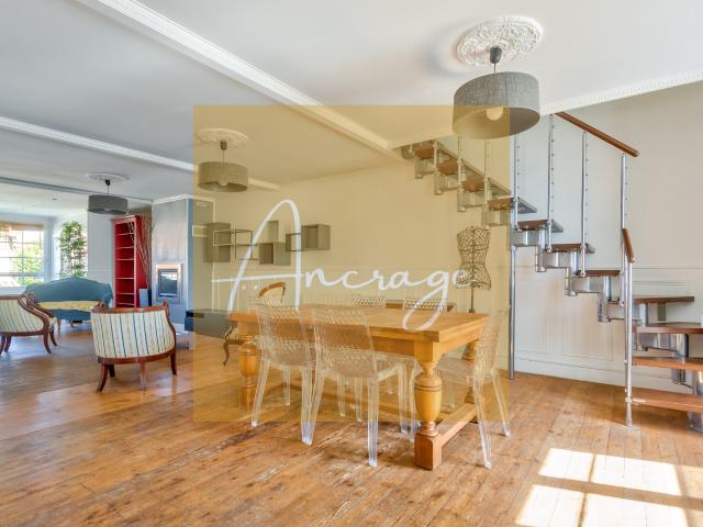 Appartement 4 pièces 147 m²