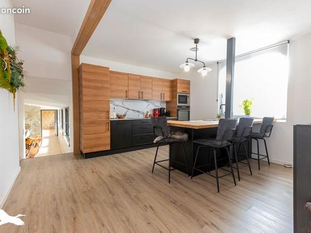 Appartement 4 pièces 148 m²