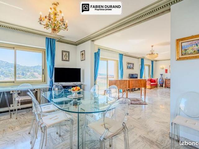 Appartement 4 pièces 150 m²