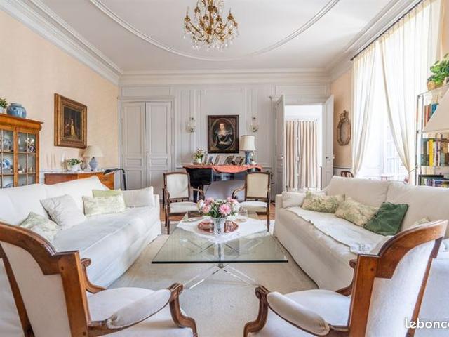 Appartement 4 pièces 150 m²