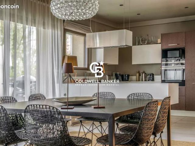 Appartement 4 pièces 150 m²