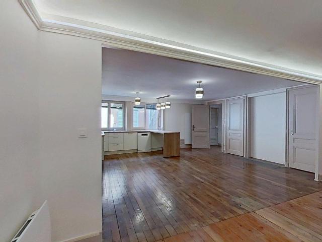 Appartement 4 pièces, 150 m² à louer à Lyon 1 69001