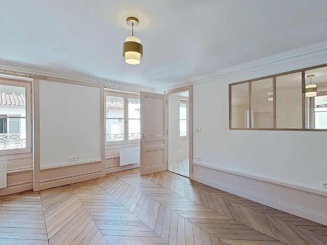 Appartement 4 pièces, 150 m² à louer à Lyon 1 69001