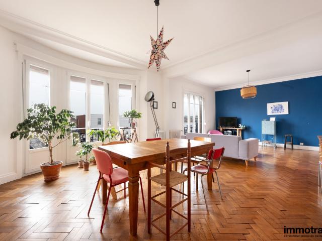 Appartement 4 pièces 151 m²