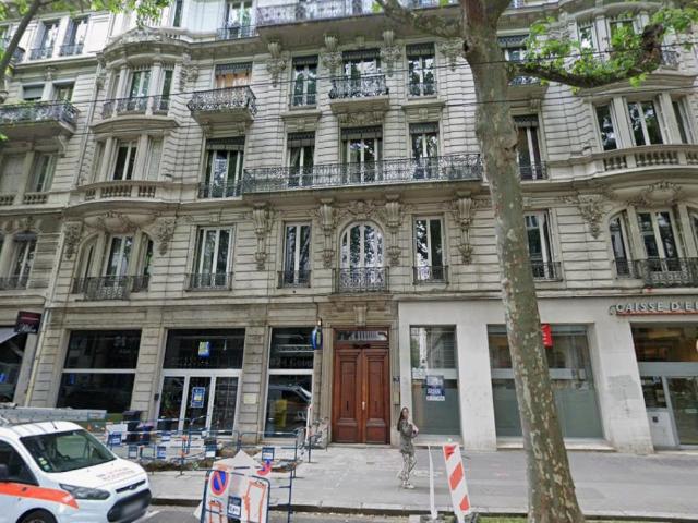 Appartement 4 pièces 151 m²