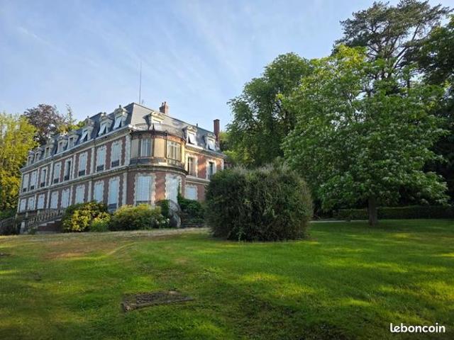 Appartement 4 pièces 152 m²