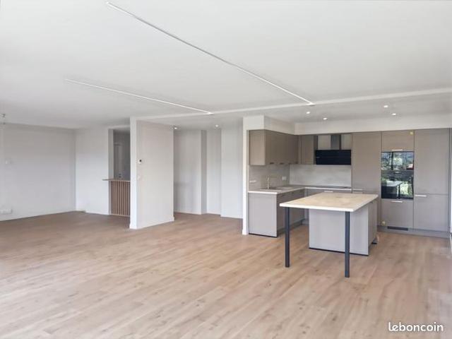 Appartement 4 pièces 152 m²