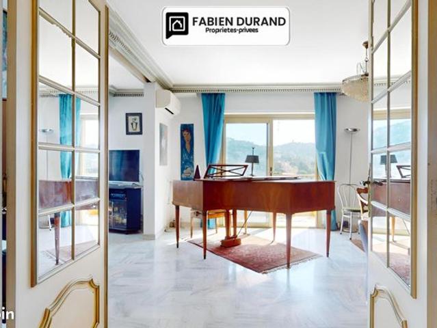 Appartement 4 pièces 152 m²