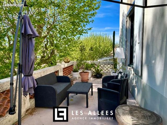 Appartement 4 pièces 153 m²
