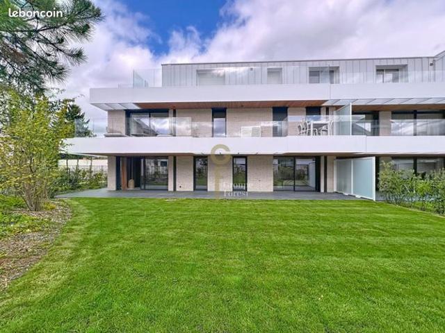 Appartement 4 pièces 153 m²