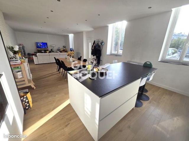 Appartement 4 pièces 155 m²