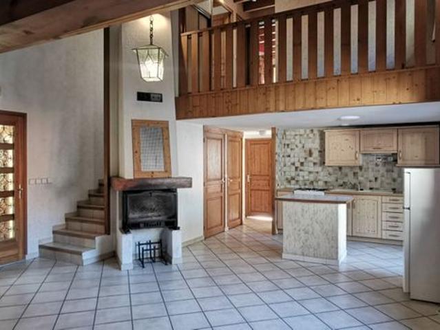 Appartement 4 pièces 155 m²
