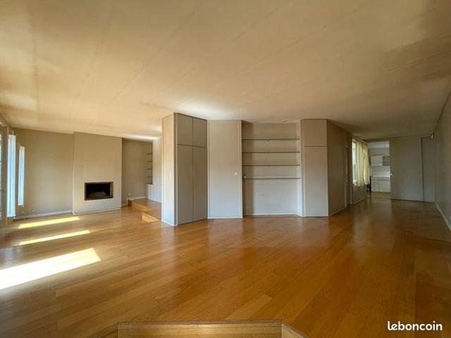 Appartement 4 pièces 156 m²
