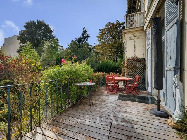 Appartement 4 pièces 160 m²