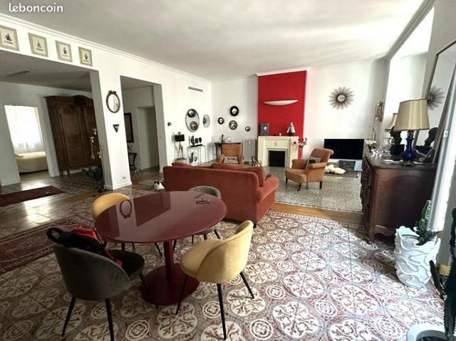 Appartement 4 pièces 160 m²