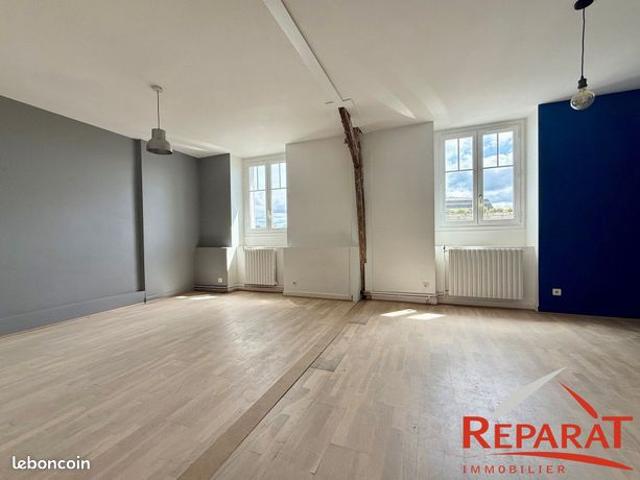 Appartement 4 pièces 160 m²