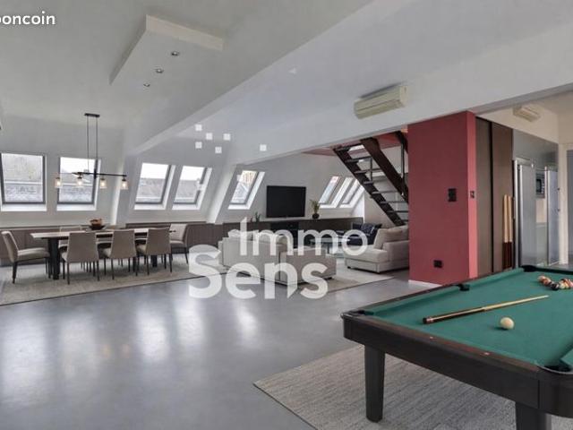Appartement 4 pièces 160 m²