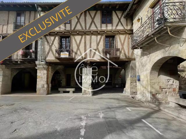 Appartement 4 pièces 161 m²