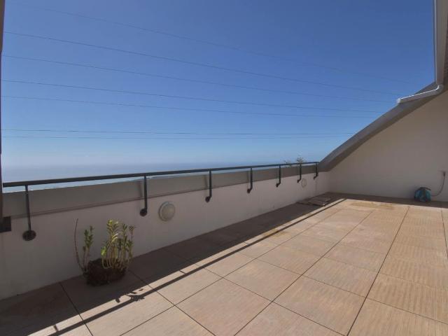 Appartement 4 pièces, 161 m² à louer à Saint Denis 97490