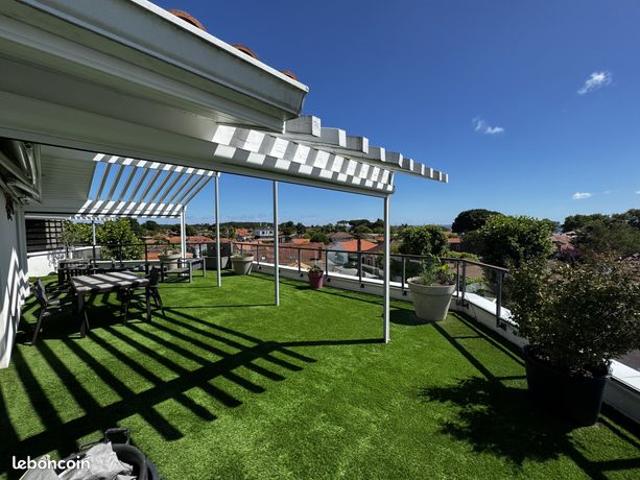 Appartement 4 pièces 162 m²