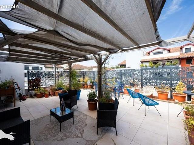 Appartement 4 pièces 163 m²