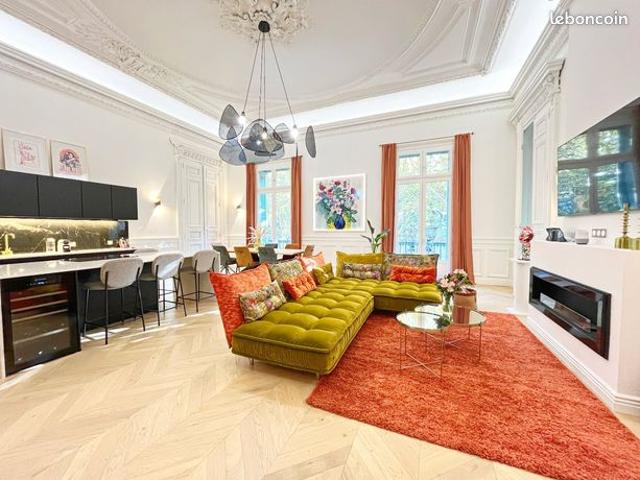 Appartement 4 pièces 163 m²