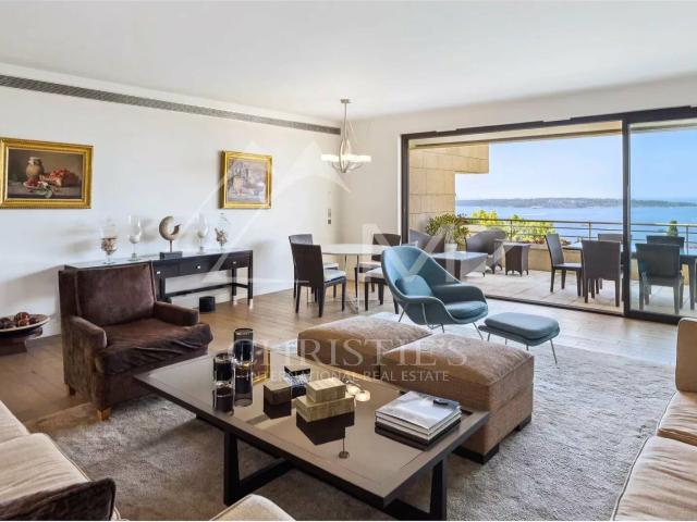 Appartement 4 pièces 163 m²
