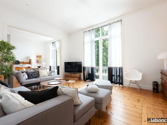 Appartement 4 pièces 163 m²