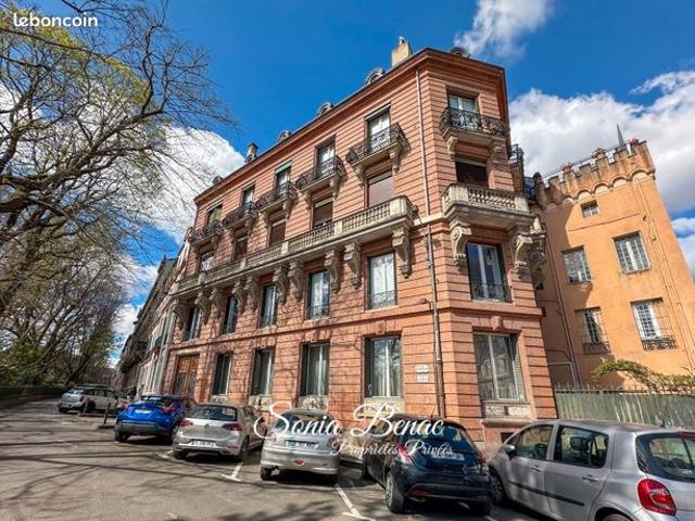 Appartement 4 pièces 164 m²