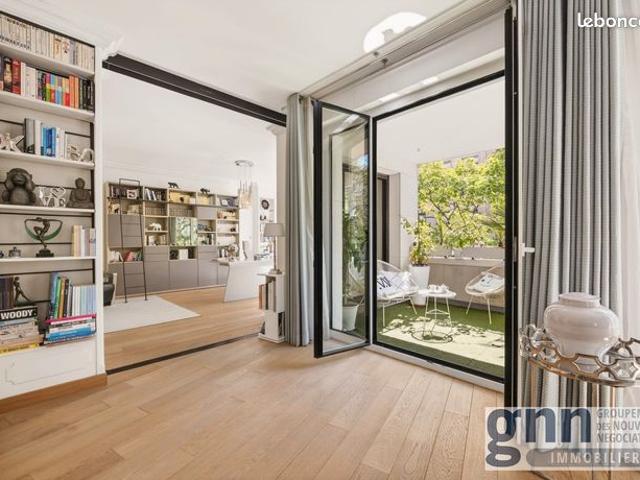Appartement 4 pièces 165 m²