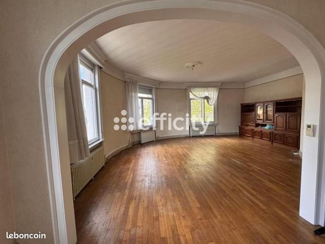 Appartement 4 pièces 165 m²