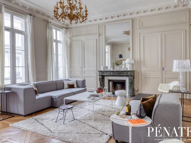 Appartement 4 pièces 165 m²